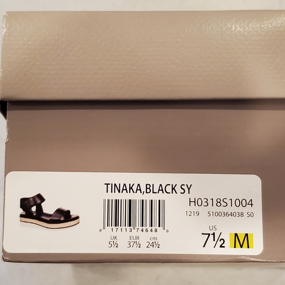 Franco Sarto Black Faux Leather Tinaka Sandals New - Picture 11 of 11